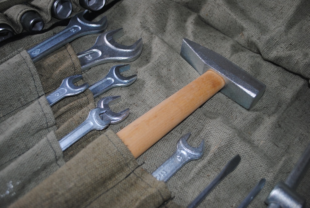 инструмент для ремонта трактора 007.jpg